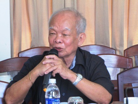 Nhà văn Nguyên Ngọc, Hiệu trưởng trường Đại học Phan Chu Trinh: “Điểm sàn đã bó hẹp quyền người được đi học”